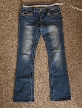 Ariya Exclusively Curvy Womens Blue Jeans